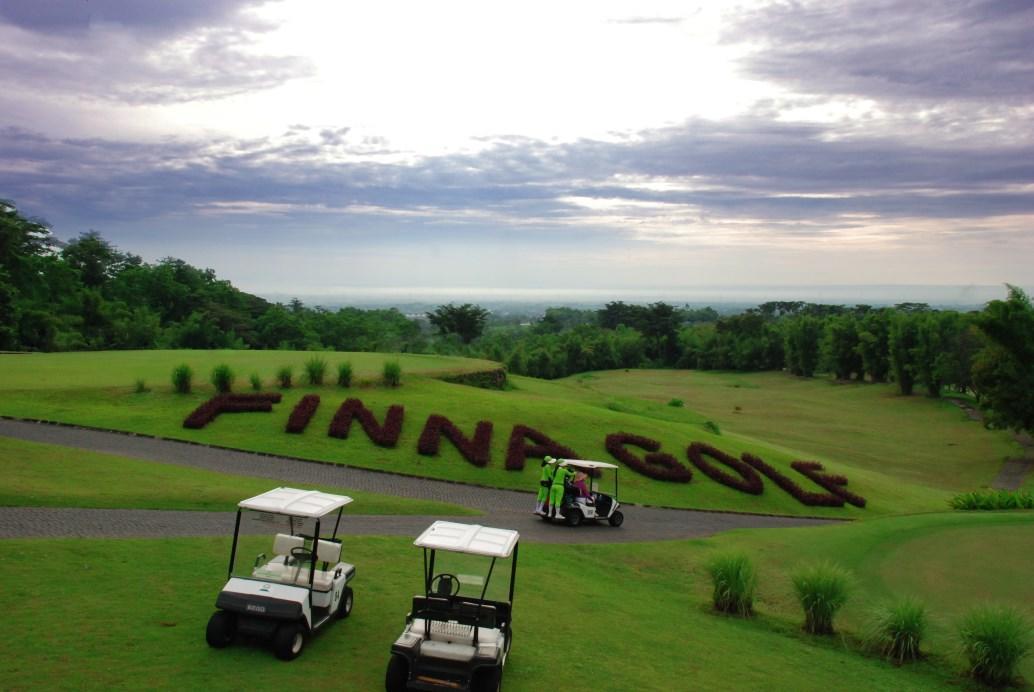 Finna Golf & Country Club Prigen Εξωτερικό φωτογραφία
